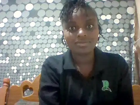 Snapshot of liligal chatting on 07-18-26, 07:45 liligal online show from 07-18-26, 07:45