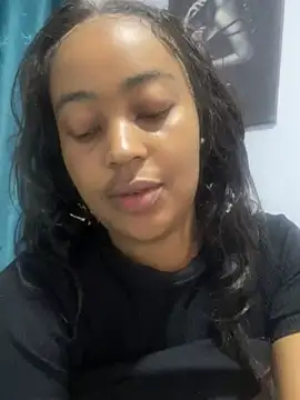 Snapshot of petite_lexiiivv chatting on 07-14-26, 11:16 petite lexiiivv online show from 07-14-26, 11:16