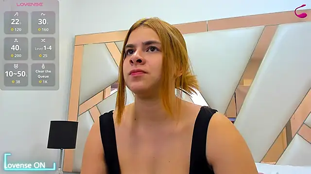 AliceCruzz online show from 05-22-26, 12:22