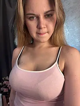 Snapshot of la_lisa_ chatting on 07-16-26, 02:34 la lisa online show from 07-16-26, 02:34