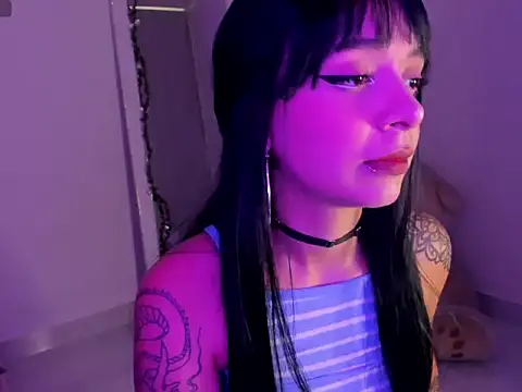 Snapshot of gothv chatting on 05-19-26, 04:57 gothv online show from 05-19-26, 04:57