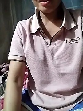 HoaHongXanh22 online show from 07-08-26, 03:55