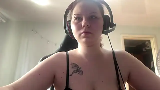 Redhair girl online show from 05-27-26, 02:03