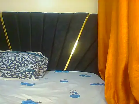 petite cuteass online show from 07-07-26, 06:56