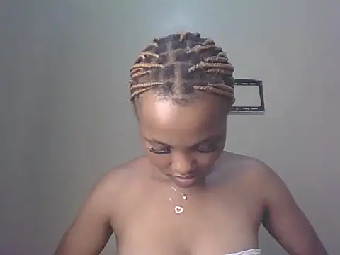 PrettyT5 online show from 06-25-26, 06:07