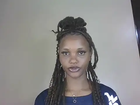 PrettyT5 online show from 08-04-26, 08:22