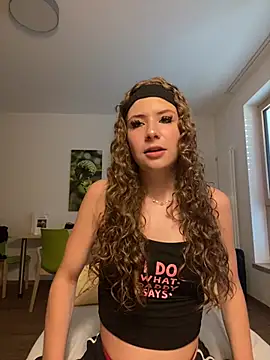 MilaRoseee online show from 06-26-26, 06:23