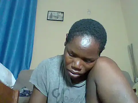 Blacksexyqueen24 online show from 05-21-26, 06:37