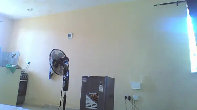 Snapshot of sexybaddie1 chatting on 05-22-26, 12:33 sexybaddie1 online show from 05-22-26, 12:33