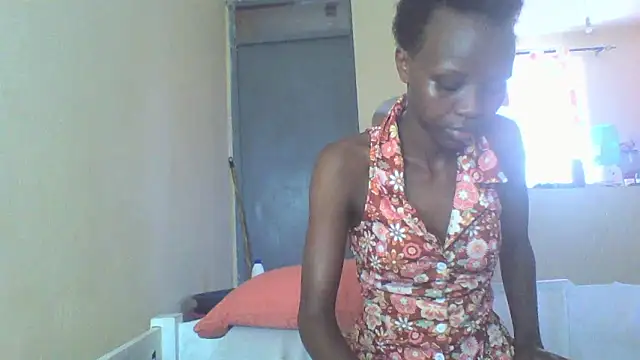 Snapshot of sexybaddie1 chatting on 05-27-26, 09:28 sexybaddie1 online show from 05-27-26, 09:28