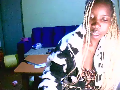 Snapshot of Prickly_ebony chatting on 06-21-26, 07:38 Prickly ebony online show from 06-21-26, 07:38