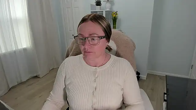 Vika73 online show from 03-16-25, 06:01