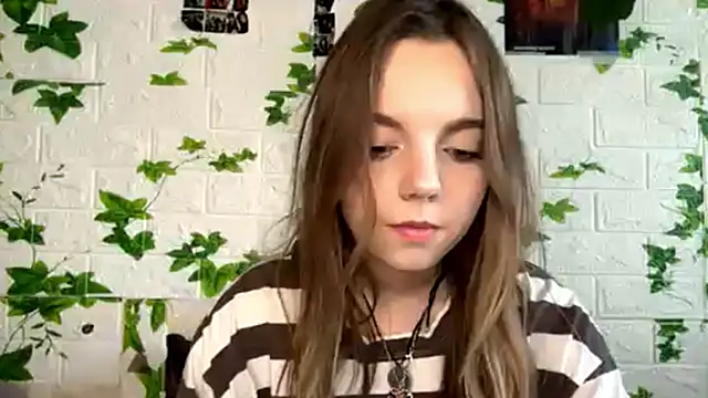 LisaPorse online show from 05-21-26, 02:13