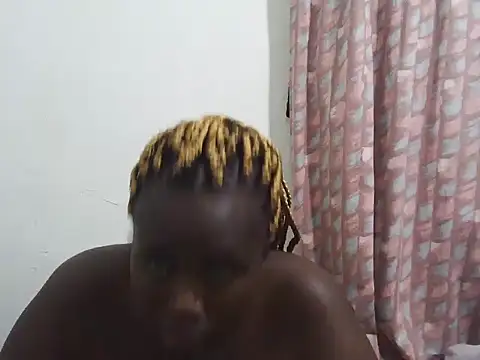 yummyqueen254 online show from 07-14-26, 07:30