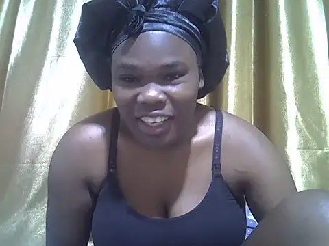 Snapshot of lovelymeli2 chatting on 07-11-26, 07:16 lovelymeli2 online show from 07-11-26, 07:16