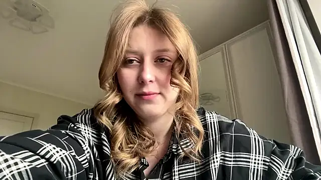 HeyItsAgata online show from 05-22-26, 11:38