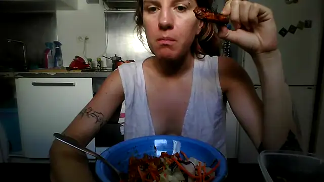 Snapshot of s3nsualfairy0 chatting on 05-31-26, 02:24 s3nsualfairy0 online show from 05-31-26, 02:24