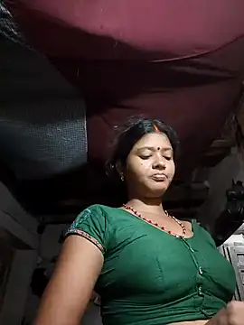 Snapshot of your-candy-cam chatting on 06-24-26, 12:53 your-candy-cam online show from 06-24-26, 12:53