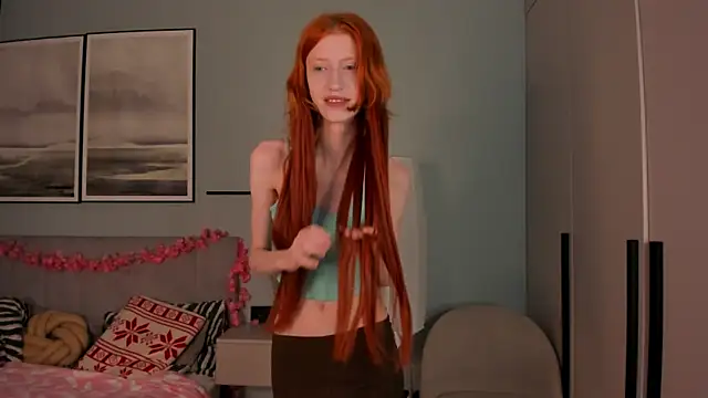 Snapshot of HaleyKoelling chatting on 07-19-26, 07:39 HaleyKoelling online show from 07-19-26, 07:39