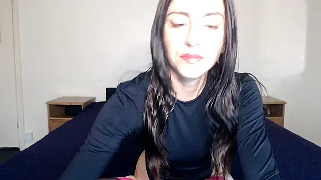 Snapshot of DirtyStella chatting on 05-29-26, 06:00 DirtyStella online show from 05-29-26, 06:00