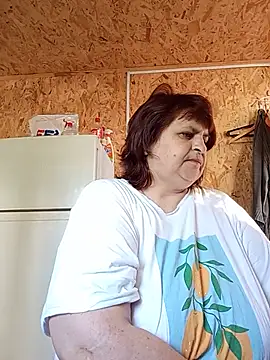 Snapshot of LisichkaOksana chatting on 06-28-26, 06:08 LisichkaOksana online show from 06-28-26, 06:08