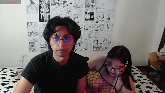 Snapshot of roseandcas1 chatting on 07-15-26, 03:56 roseandcas1 online show from 07-15-26, 03:56