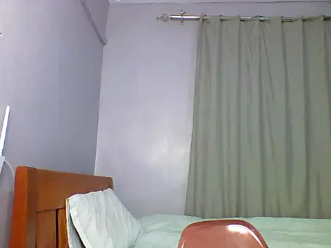 Snapshot of shaz_shy chatting on 07-16-26, 04:18 shaz shy online show from 07-16-26, 04:18