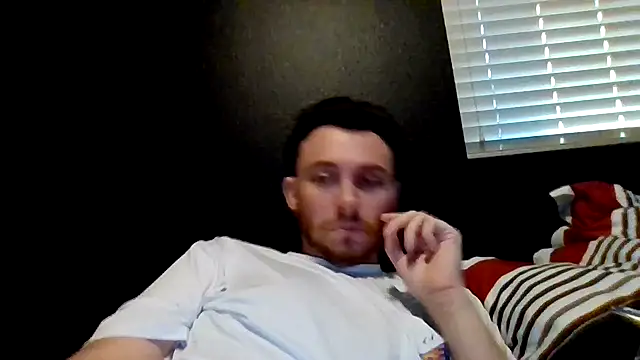 Snapshot of Tallhungcloudyyy chatting on 05-22-26, 02:30 Tallhungcloudyyy online show from 05-22-26, 02:30