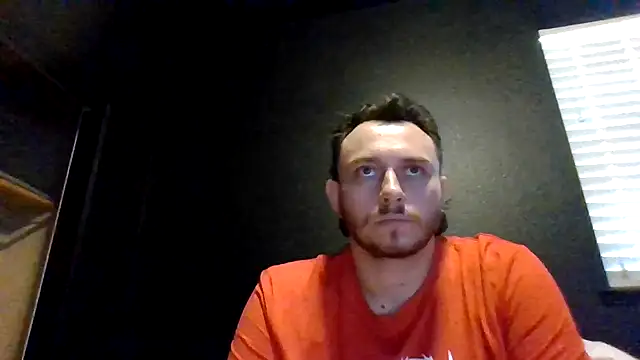 Snapshot of Tallhungcloudyyy chatting on 05-25-26, 10:49 Tallhungcloudyyy online show from 05-25-26, 10:49