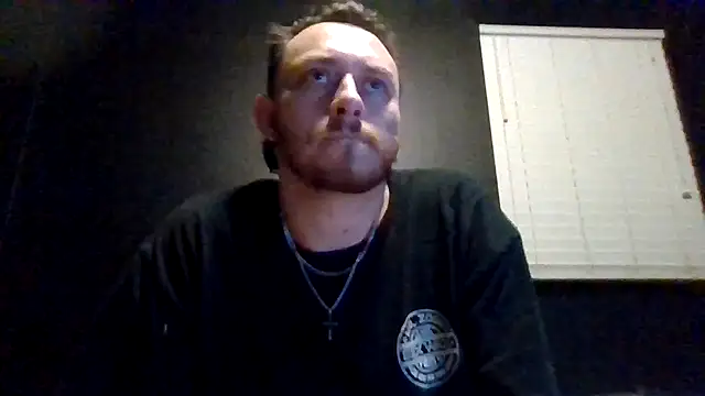 Snapshot of Tallhungcloudyyy chatting on 05-28-26, 11:18 Tallhungcloudyyy online show from 05-28-26, 11:18