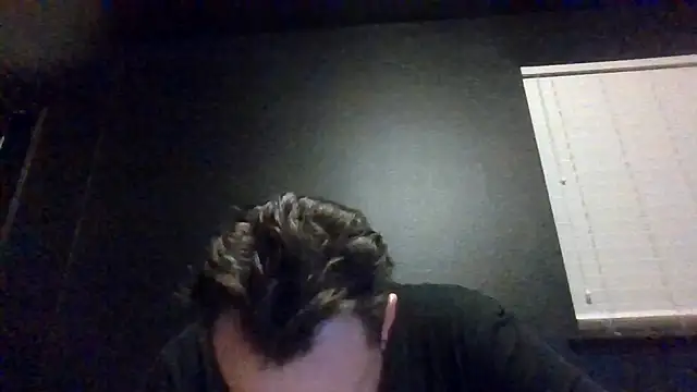 Snapshot of Tallhungcloudyyy chatting on 05-31-26, 11:28 Tallhungcloudyyy online show from 05-31-26, 11:28
