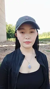 Snapshot of lylxili chatting on 06-10-26, 06:45 lylxili online show from 06-10-26, 06:45