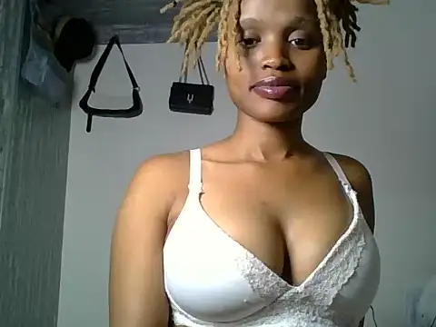 Tempting Ebony online show from 06-01-26, 01:57