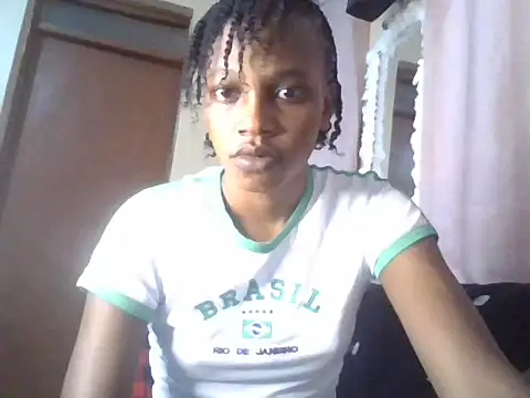 Snapshot of slim_sheddy031 chatting on 06-01-26, 01:35 slim sheddy031 online show from 06-01-26, 01:35