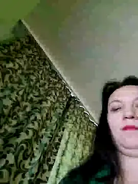 Snapshot of MiaRox chatting on 06-04-26, 02:12 MiaRox online show from 06-04-26, 02:12