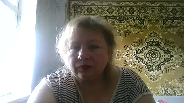 Snapshot of LediMelissa chatting on 05-24-26, 10:31 LediMelissa online show from 05-24-26, 10:31