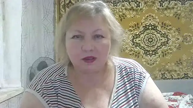 Snapshot of LediMelissa chatting on 05-28-26, 07:00 LediMelissa online show from 05-28-26, 07:00