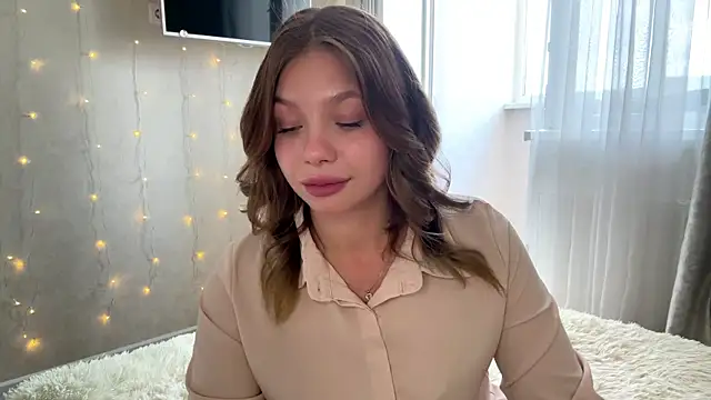 Snapshot of Lia_be_mine chatting on 07-18-26, 08:07 Lia be mine online show from 07-18-26, 08:07