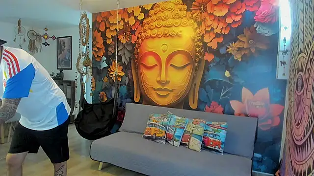 Snapshot of Miguel_angeel_ chatting on 06-04-26, 02:23 Miguel angeel online show from 06-04-26, 02:23
