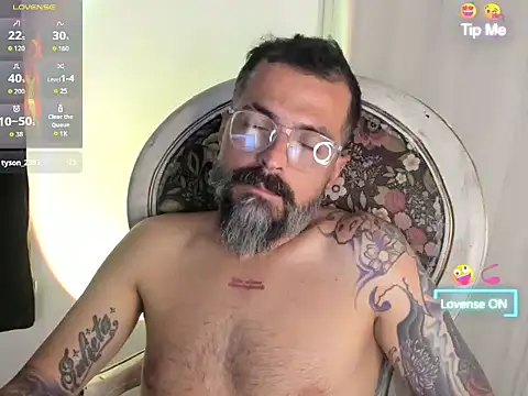 Snapshot of Miguel_angeel_ chatting on 07-10-26, 04:39 Miguel angeel online show from 07-10-26, 04:39