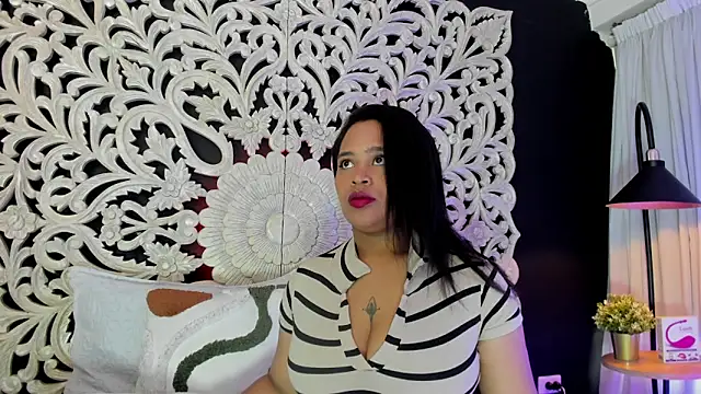 Snapshot of Bianca_DVarela chatting on 05-30-26, 08:06 Bianca DVarela online show from 05-30-26, 08:06