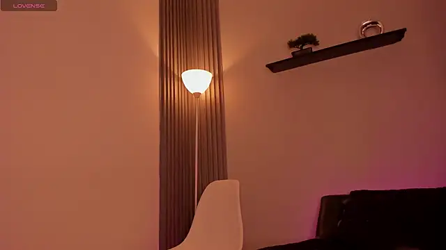 Snapshot of marxi_doll7 chatting on 05-30-26, 01:08 marxi doll7 online show from 05-30-26, 01:08