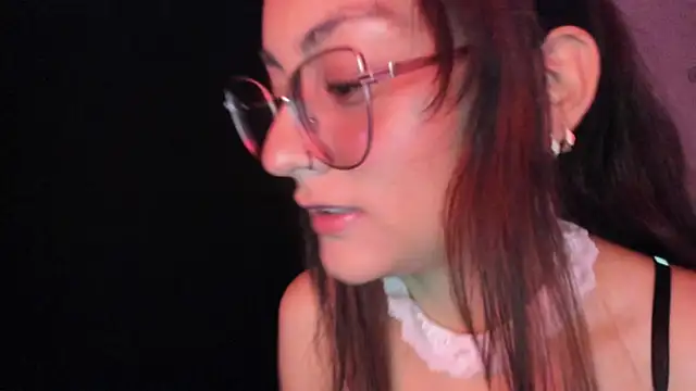 Snapshot of Lucy_Doll85 chatting on 07-15-26, 08:36 Lucy Doll85 online show from 07-15-26, 08:36