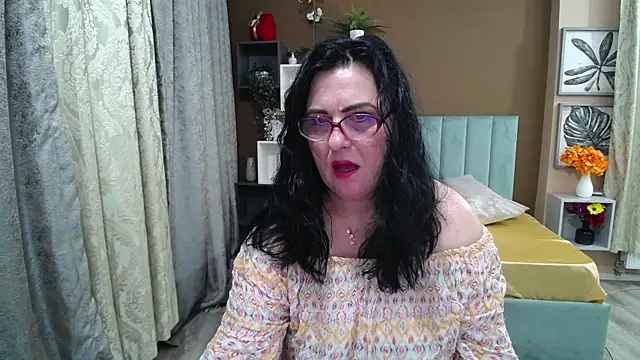 ValerieSmithsx online show from 05-31-26, 05:48