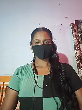 Snapshot of madhushree143 chatting on 06-14-26, 05:04 madhushree143 online show from 06-14-26, 05:04
