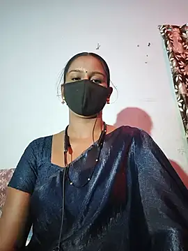 Snapshot of madhushree143 chatting on 07-06-26, 04:20 madhushree143 online show from 07-06-26, 04:20