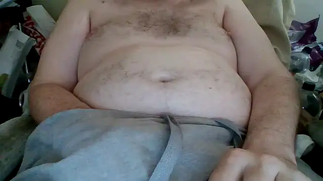 Snapshot of johnboy9781 chatting on 07-10-26, 09:23 johnboy9781 online show from 07-10-26, 09:23