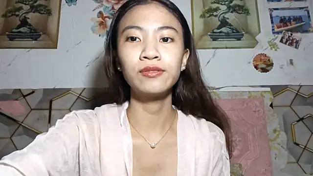 Snapshot of DeeannGunby chatting on 07-19-26, 03:05 DeeannGunby online show from 07-19-26, 03:05
