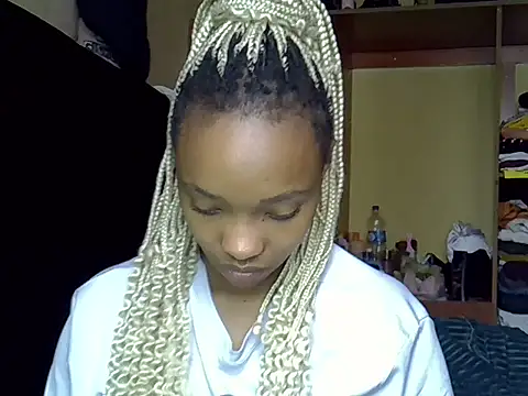 pretty jazminee1 online show from 05-30-26, 06:10