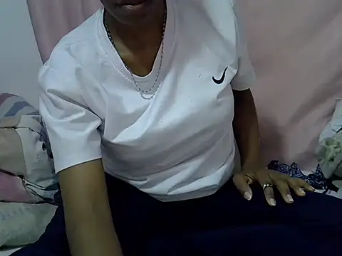 Snapshot of ebonypretty2 chatting on 07-20-26, 09:50 ebonypretty2 online show from 07-20-26, 09:50